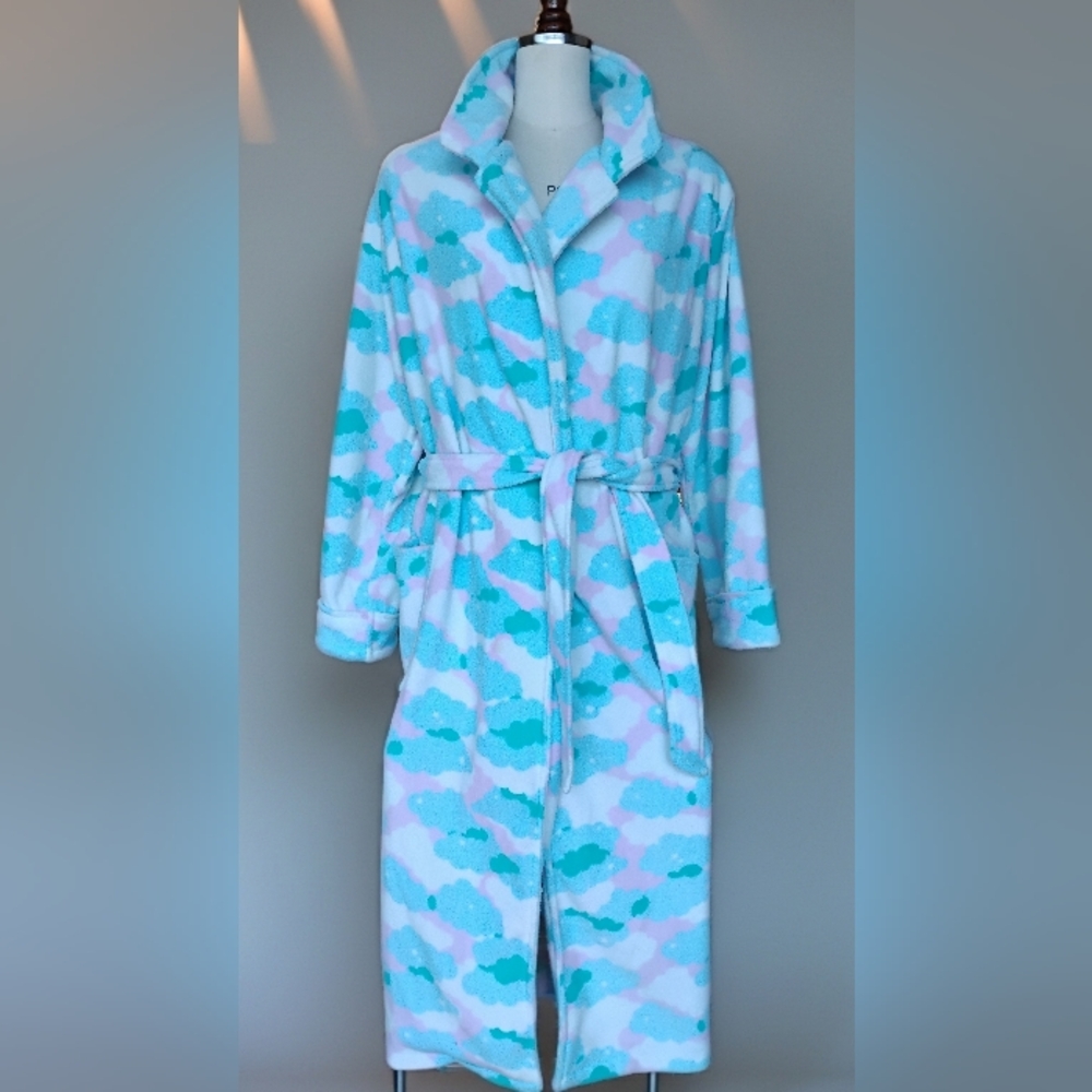 Vintage PINK K Blue and White Robe